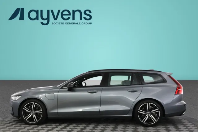 Volvo V60 2021, photo 6/13