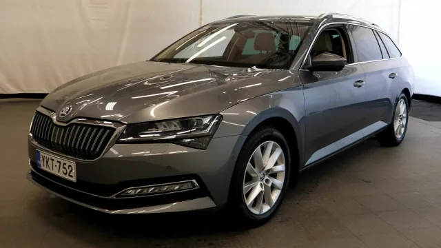 Skoda Superb 2022