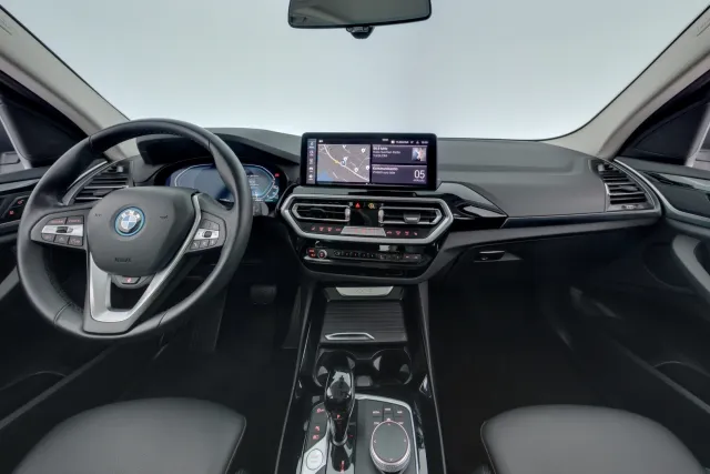 BMW X3 G01 xDrive 30e A Charged Edition 2022, kuva 7/12