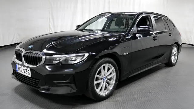 BMW 320 2022