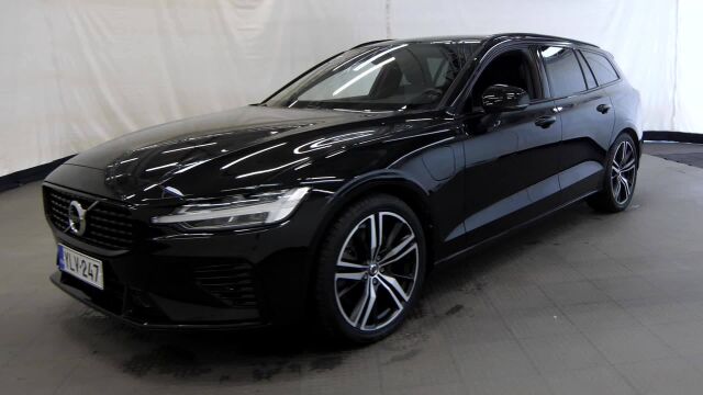 Volvo V60 2022