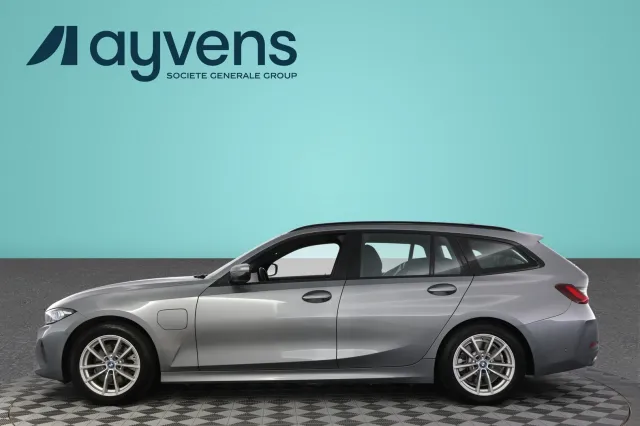 BMW 330 2024, kuva 6/12