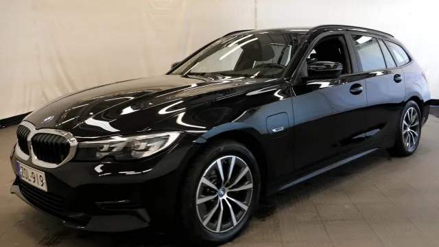 BMW 320 2022