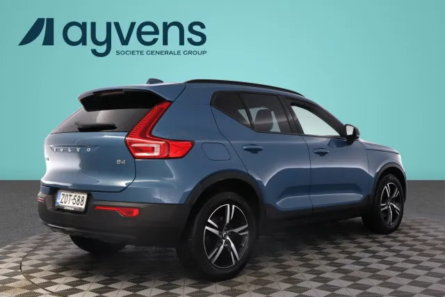 Volvo XC40 B4 MHEV Plus Dark DCT aut 2023, kuva 4/19