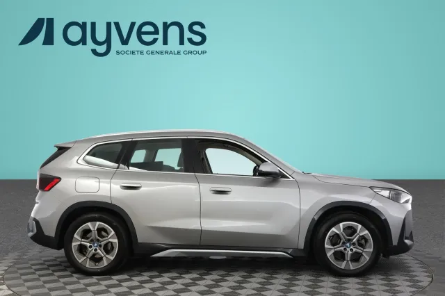 BMW iX1 U11 30 xDrive Charged Edition 2023, kuva 3/13